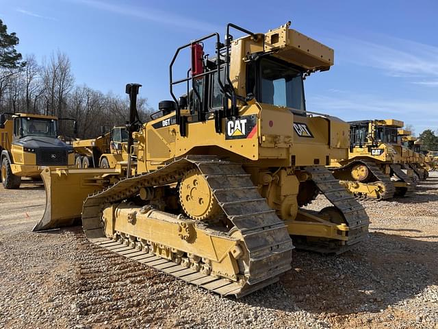 Image of Caterpillar D6T LGP equipment image 1