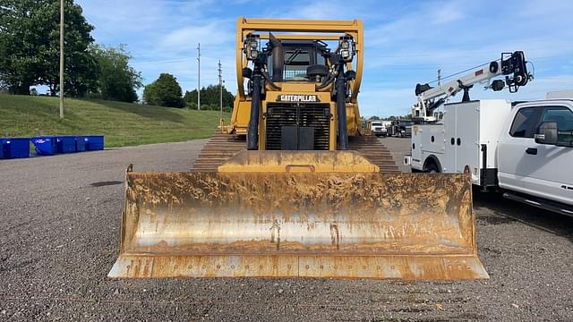 Image of Caterpillar D6T LGP equipment image 1