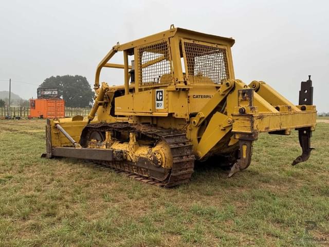 Image of Caterpillar D7 equipment image 1