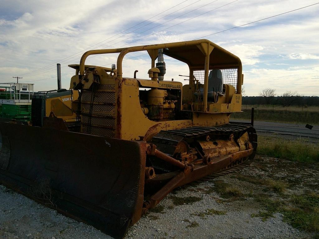 Image of Caterpillar D8 Primary image