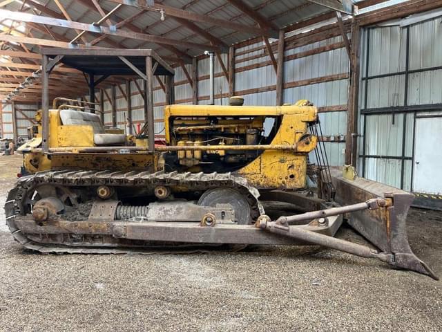 Image of Caterpillar D8 equipment image 3