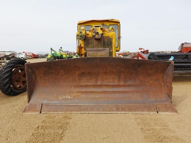 Image of Caterpillar D8 equipment image 4
