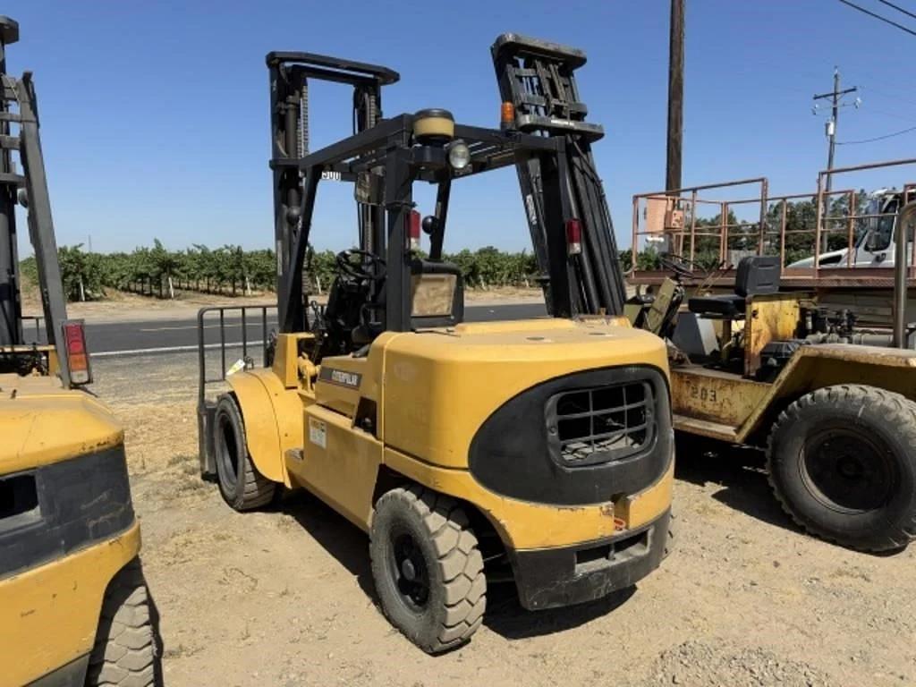 Image of Caterpillar DP40KL Image 1