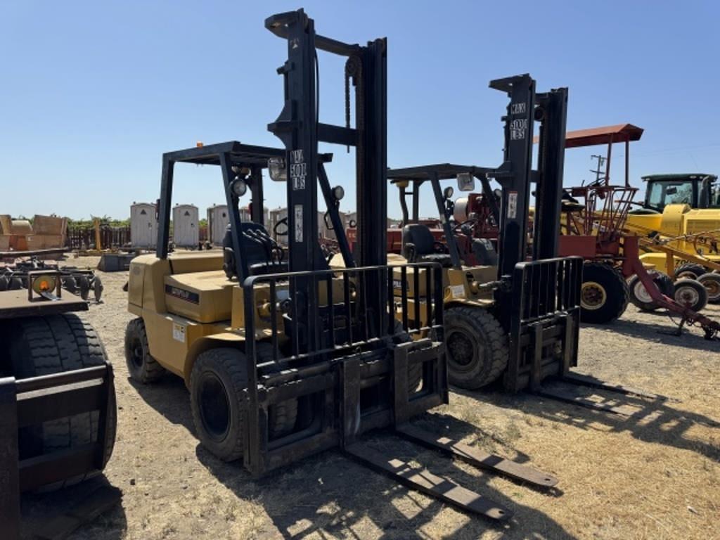 Image of Caterpillar DP40KL Image 0
