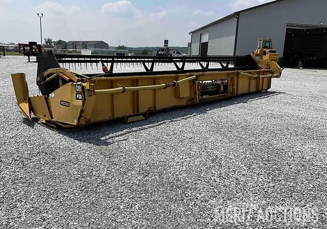 Image of Caterpillar F30 equipment image 2