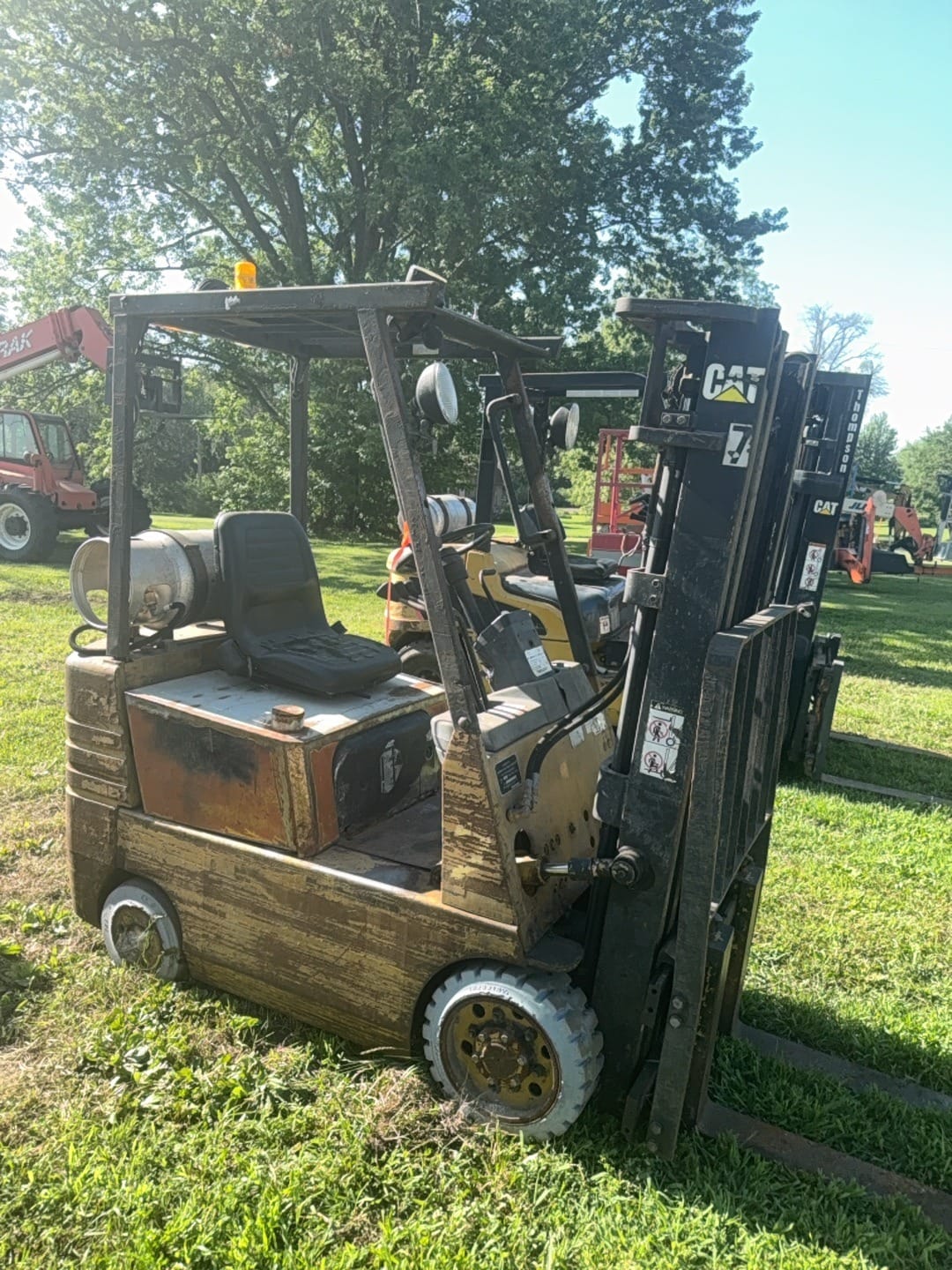 Caterpillar GC18 Equipment Image0