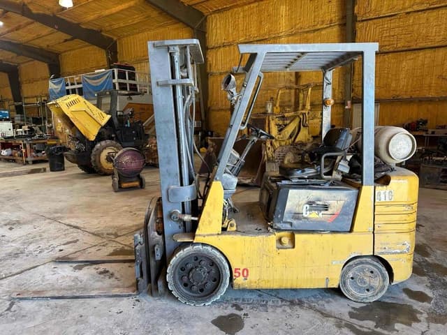 Image of Caterpillar GC25 equipment image 1