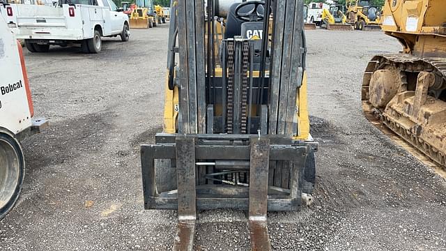 Image of Caterpillar GC40K equipment image 3