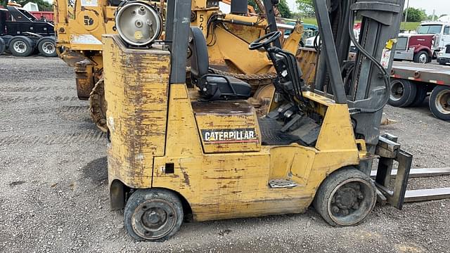 Image of Caterpillar GC40K equipment image 4