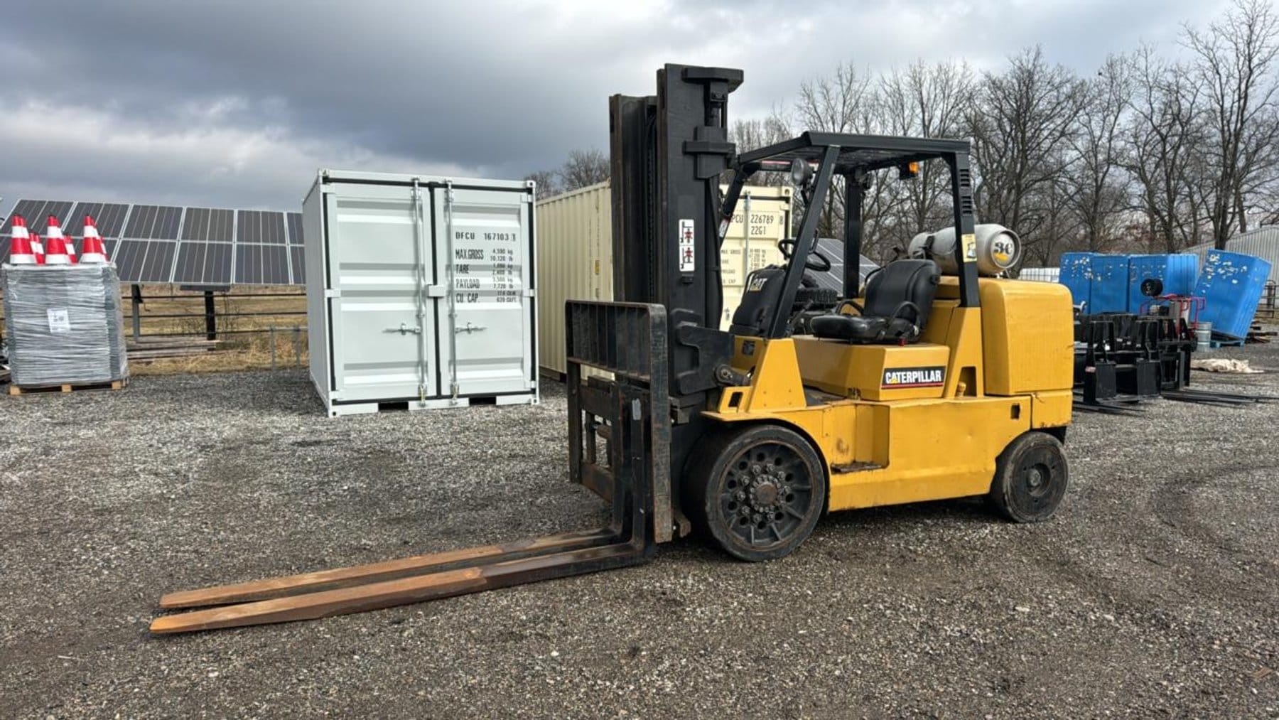 Caterpillar GC70K Equipment Image0