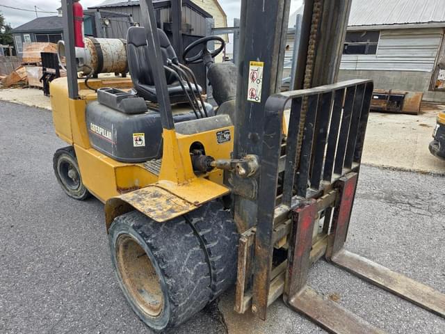 Image of Caterpillar GP30K equipment image 3