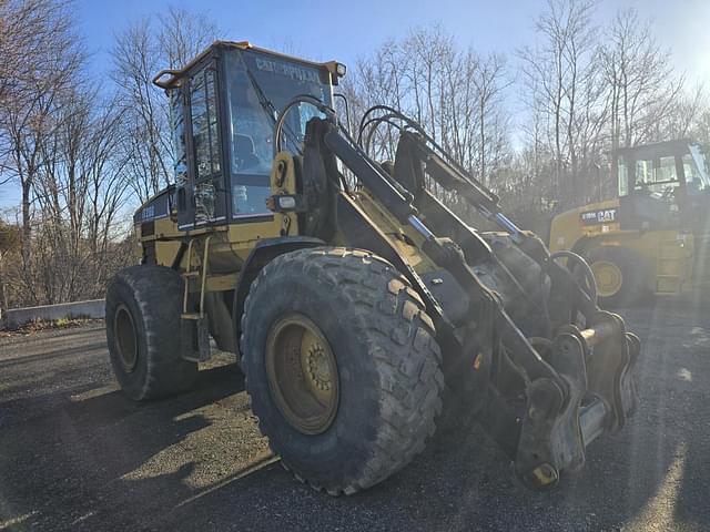 Image of Caterpillar IT28G equipment image 2