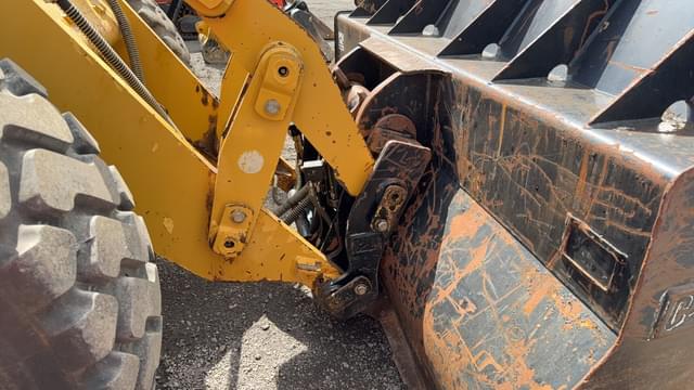 Image of Caterpillar IT38H equipment image 3