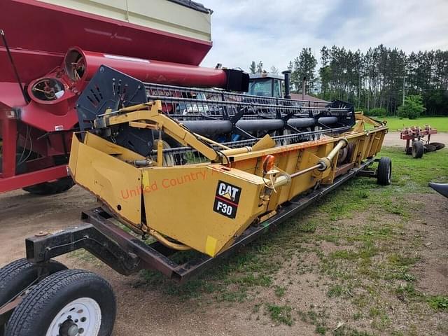 Image of Caterpillar F30 equipment image 1