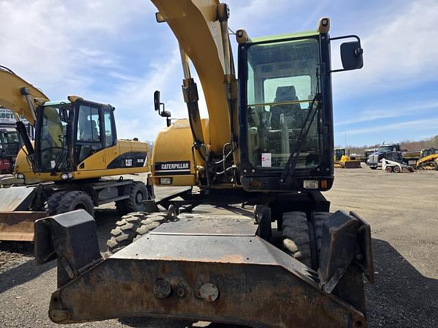 Image of Caterpillar M316C equipment image 4