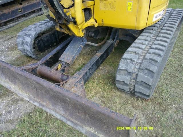 Image of Caterpillar 304E equipment image 3