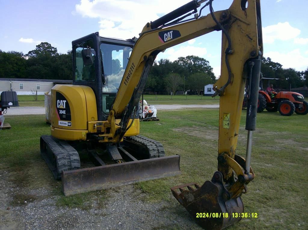 Caterpillar 304E Equipment Image0