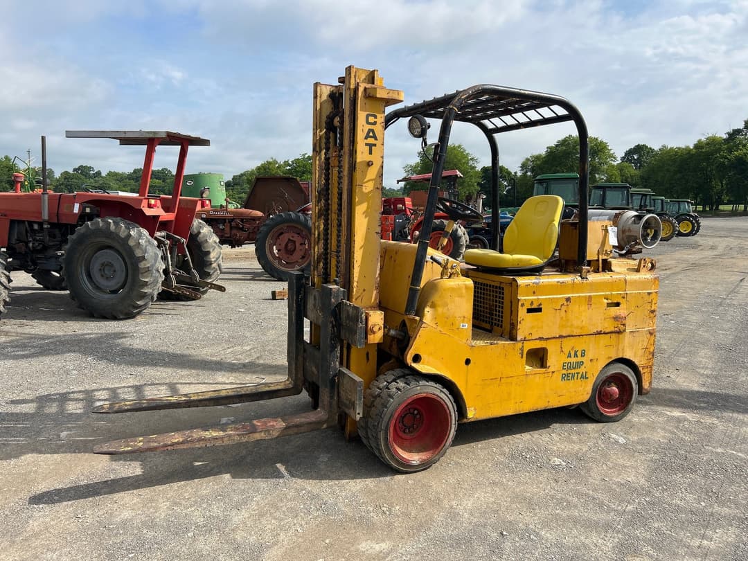 Image of Caterpillar T120 Primary image