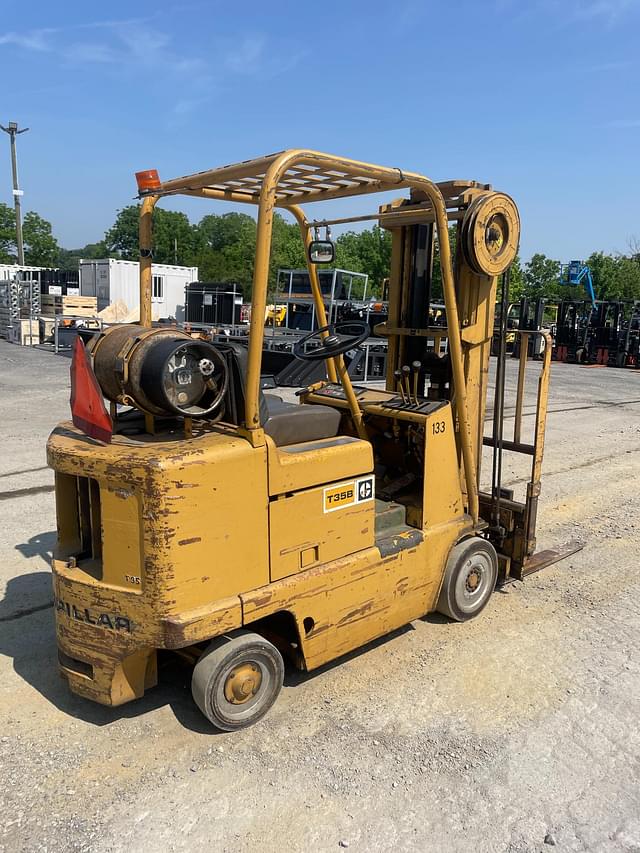 Image of Caterpillar T35B equipment image 2