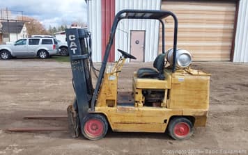 Main image Caterpillar T50B