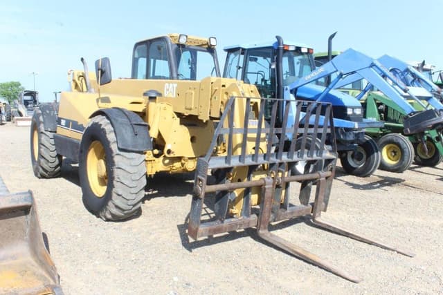 Image of Caterpillar TH83 equipment image 3