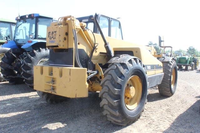 Image of Caterpillar TH83 equipment image 2