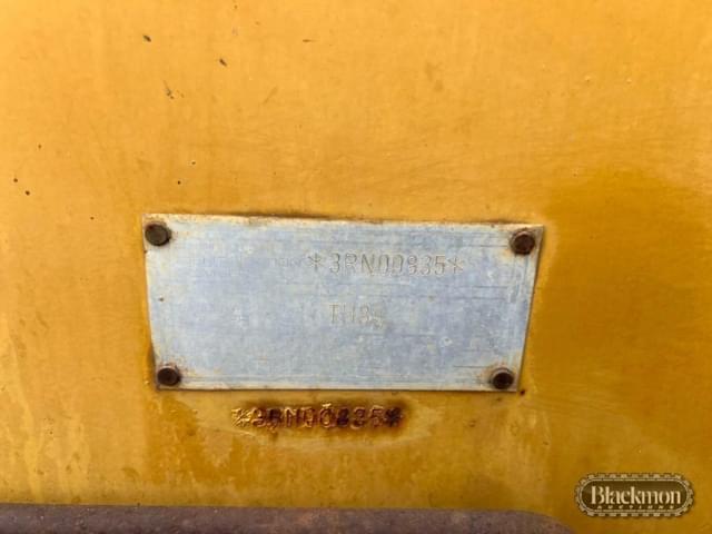 Image of Caterpillar TH83 equipment image 3