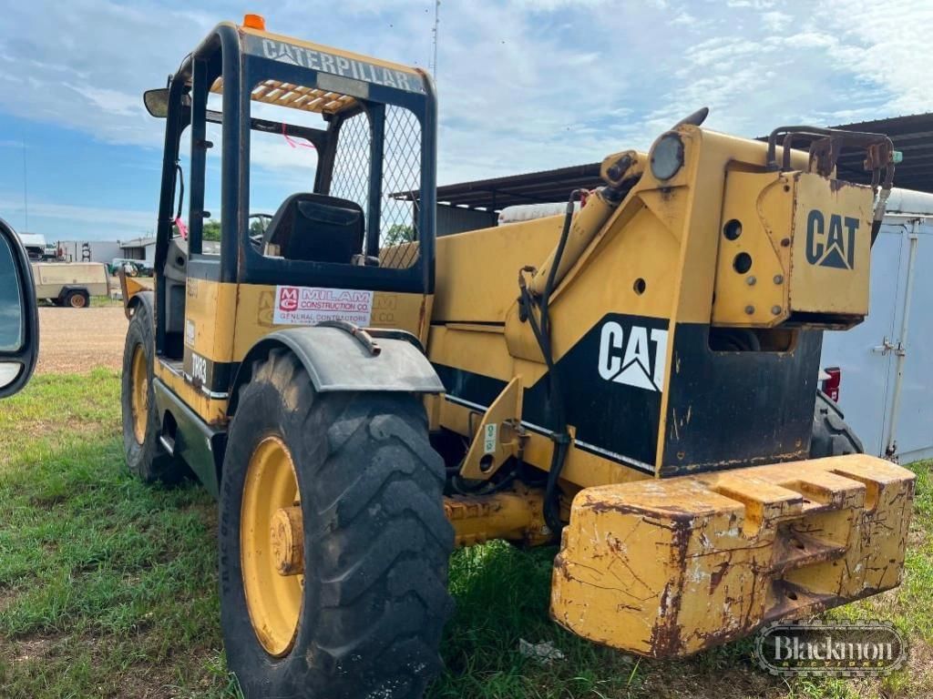 Caterpillar TH83 Equipment Image0