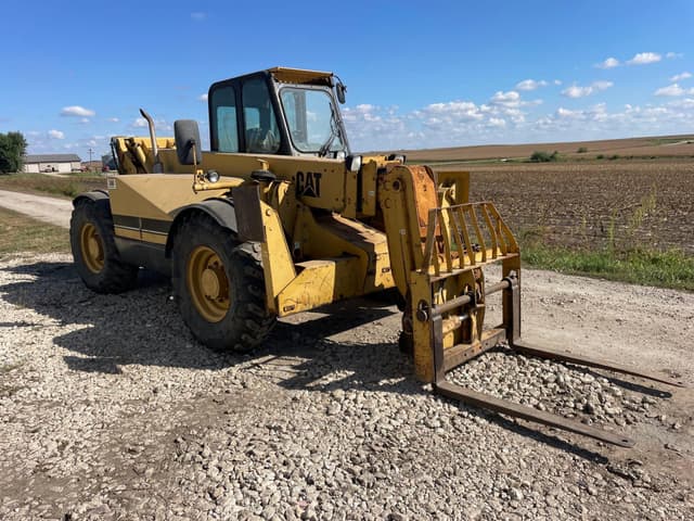 Image of Caterpillar TH103 equipment image 2