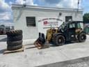 Caterpillar TH210 Image