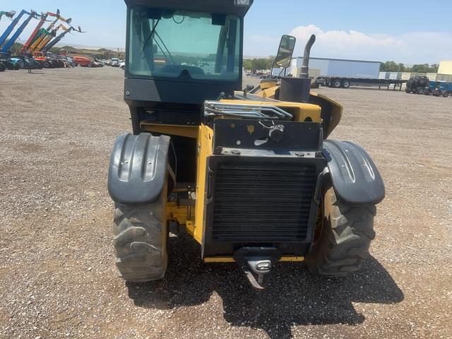 Image of Caterpillar TH215 equipment image 4