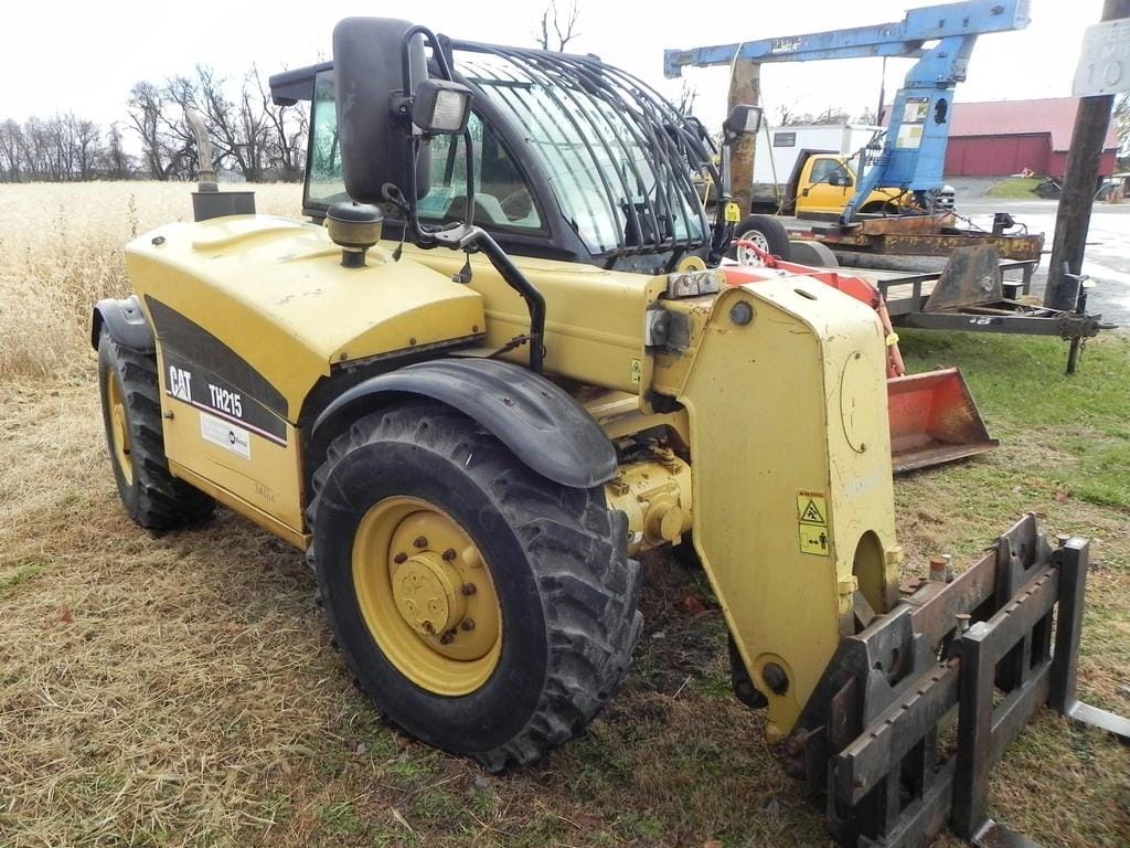 Main image Caterpillar TH215