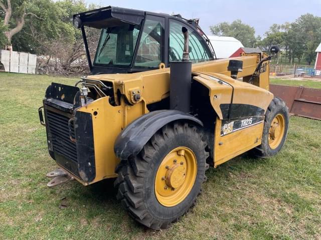 Image of Caterpillar TH215 equipment image 2