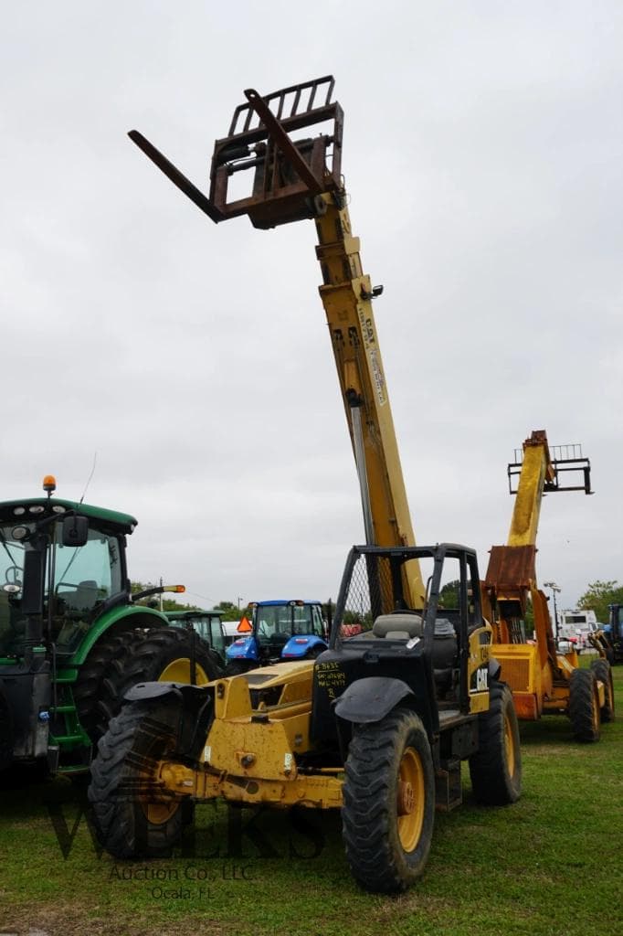Caterpillar TH350B Construction Telehandlers for Sale | Tractor Zoom