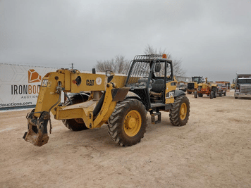 Main image Caterpillar TH460B