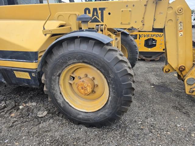 Image of Caterpillar TH63 equipment image 4