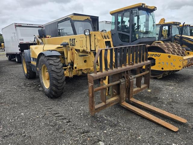 Image of Caterpillar TH63 equipment image 2