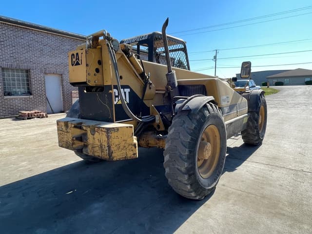 Image of Caterpillar TH63 equipment image 4
