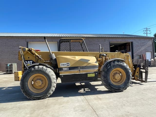 Image of Caterpillar TH63 equipment image 3