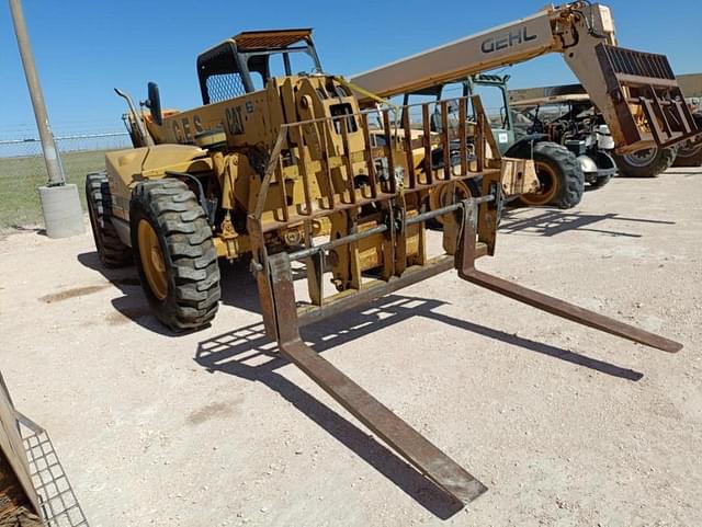 Image of Caterpillar TH63 equipment image 3