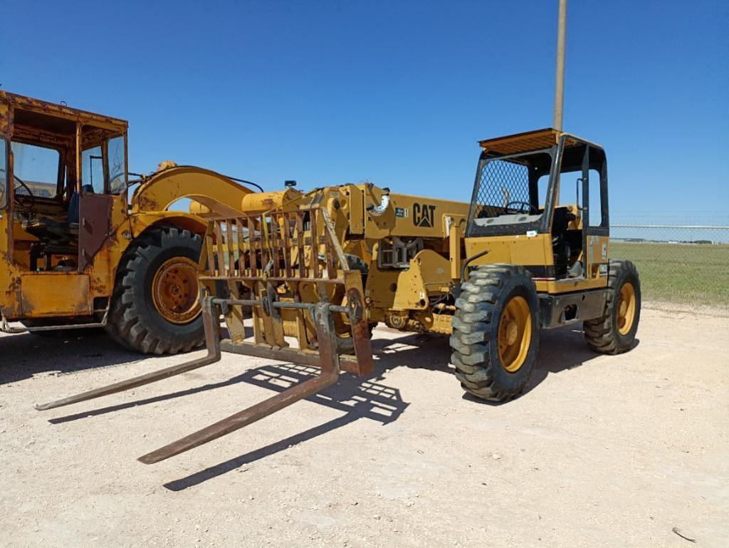 Image of Caterpillar TH63 Primary image