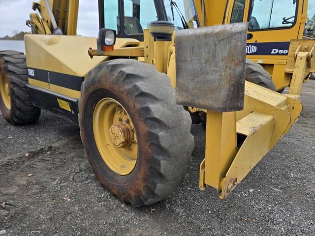 Image of Caterpillar TH83 equipment image 4