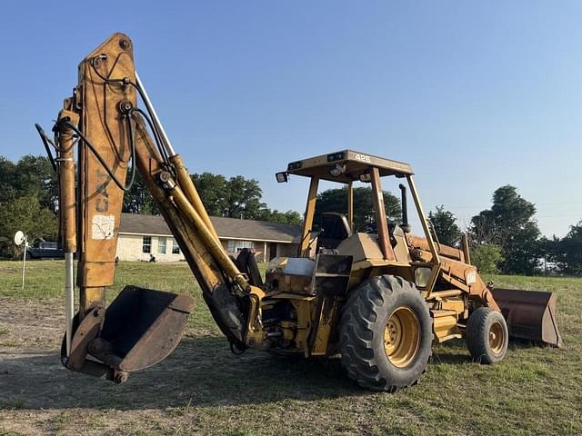 Image of Caterpillar 426 equipment image 3