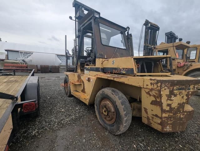 Image of Caterpillar V155B equipment image 3