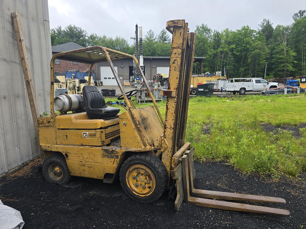 Image of Caterpillar V60B Primary image