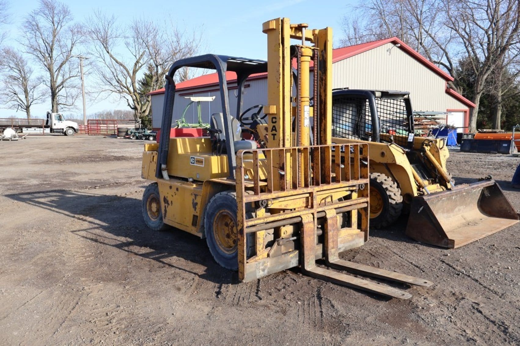 Caterpillar V80D Equipment Image0