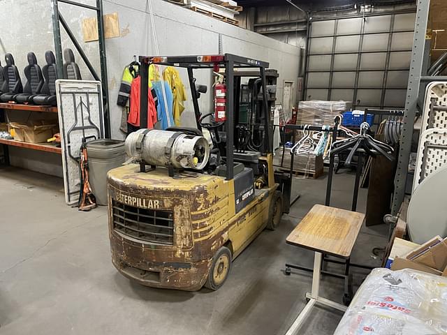 Image of Caterpillar GC30 equipment image 3
