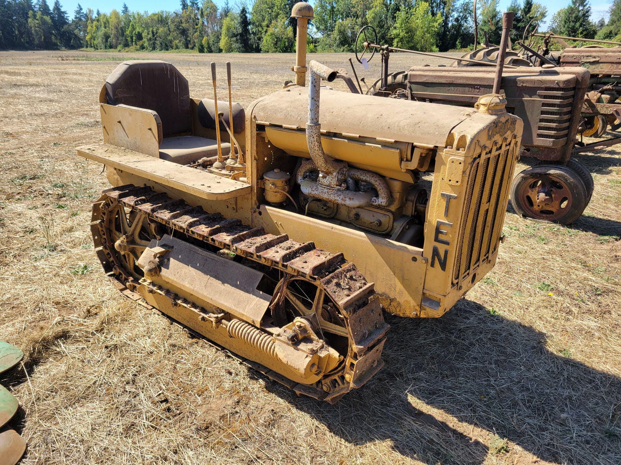 Main image Caterpillar 10