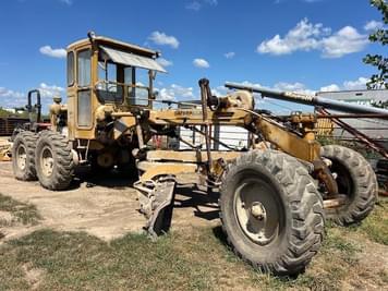 Main image Caterpillar 112