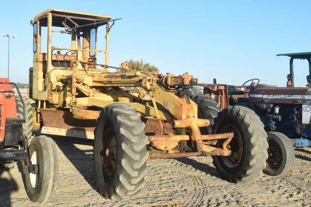 Image of Caterpillar 112 equipment image 3